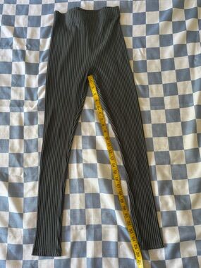 SHEIN Ribbed High-Waist Leggings in Gray